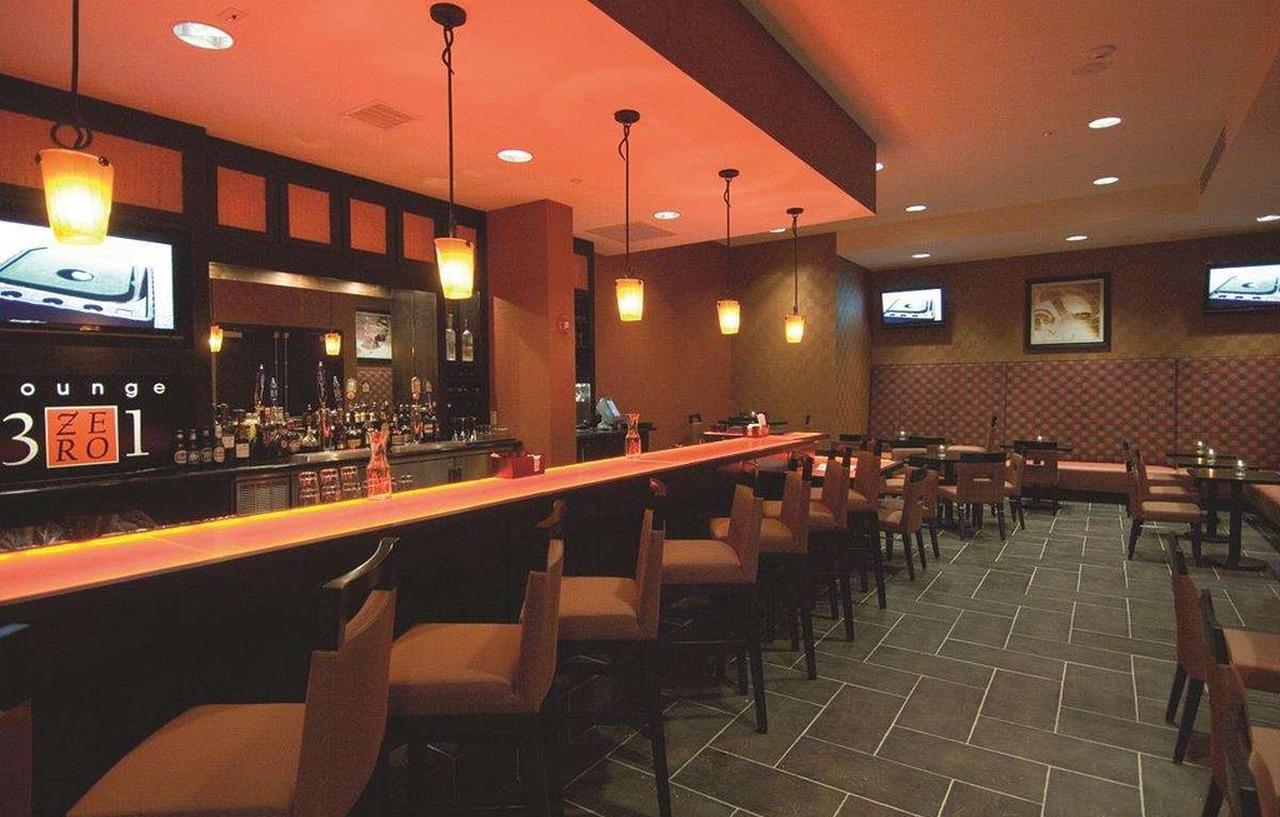 Doubletree Suites By Hilton Bentonville Eksteriør billede