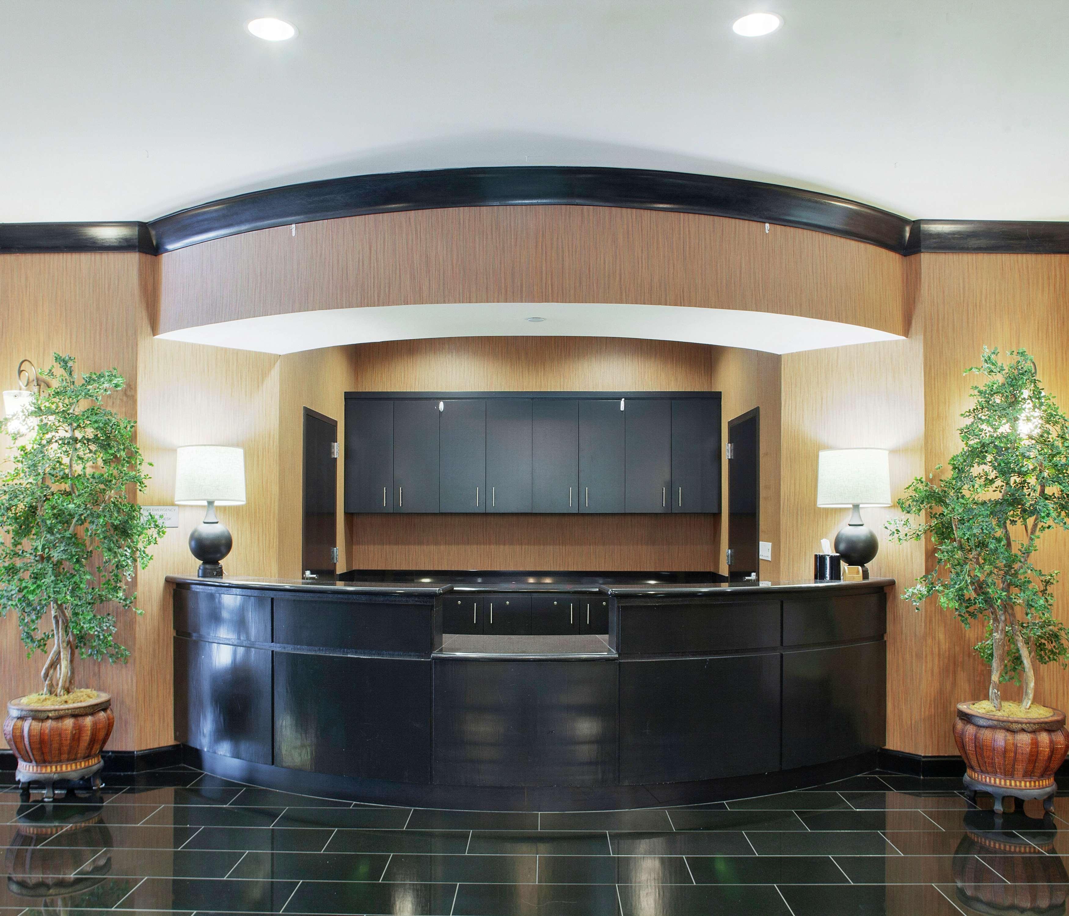 Doubletree Suites By Hilton Bentonville Eksteriør billede