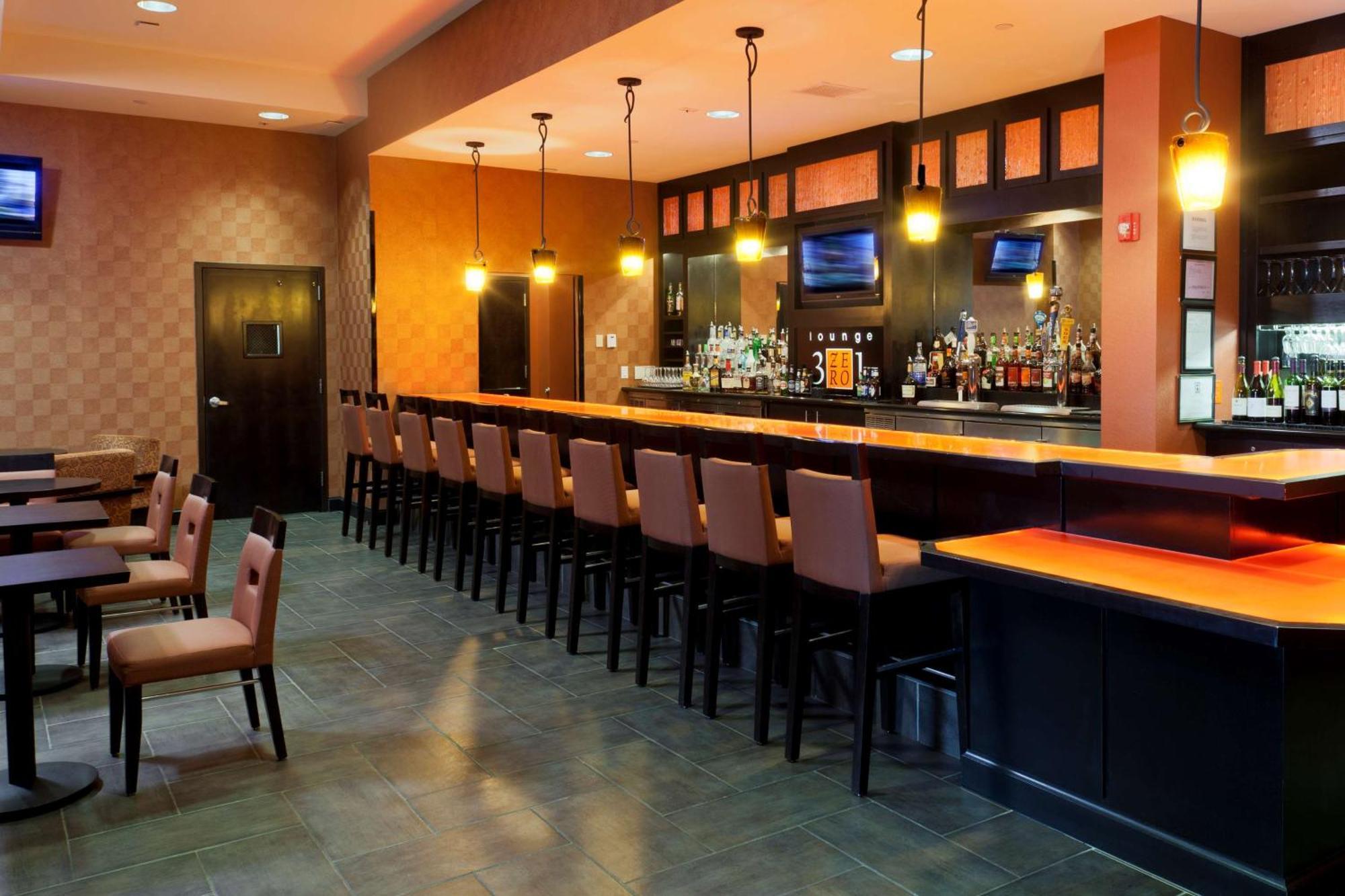 Doubletree Suites By Hilton Bentonville Eksteriør billede