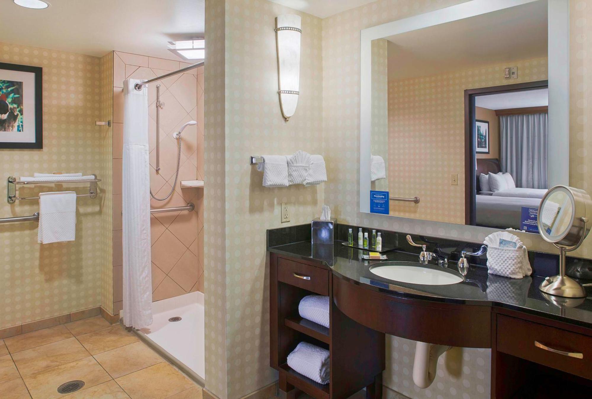 Doubletree Suites By Hilton Bentonville Eksteriør billede