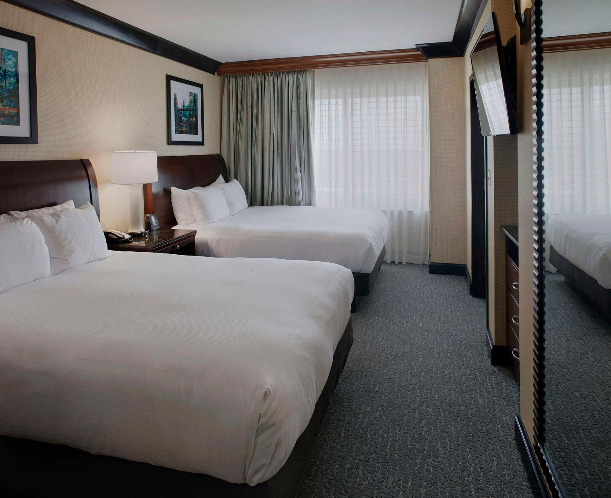 Doubletree Suites By Hilton Bentonville Eksteriør billede