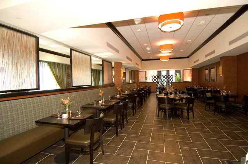 Doubletree Suites By Hilton Bentonville Eksteriør billede