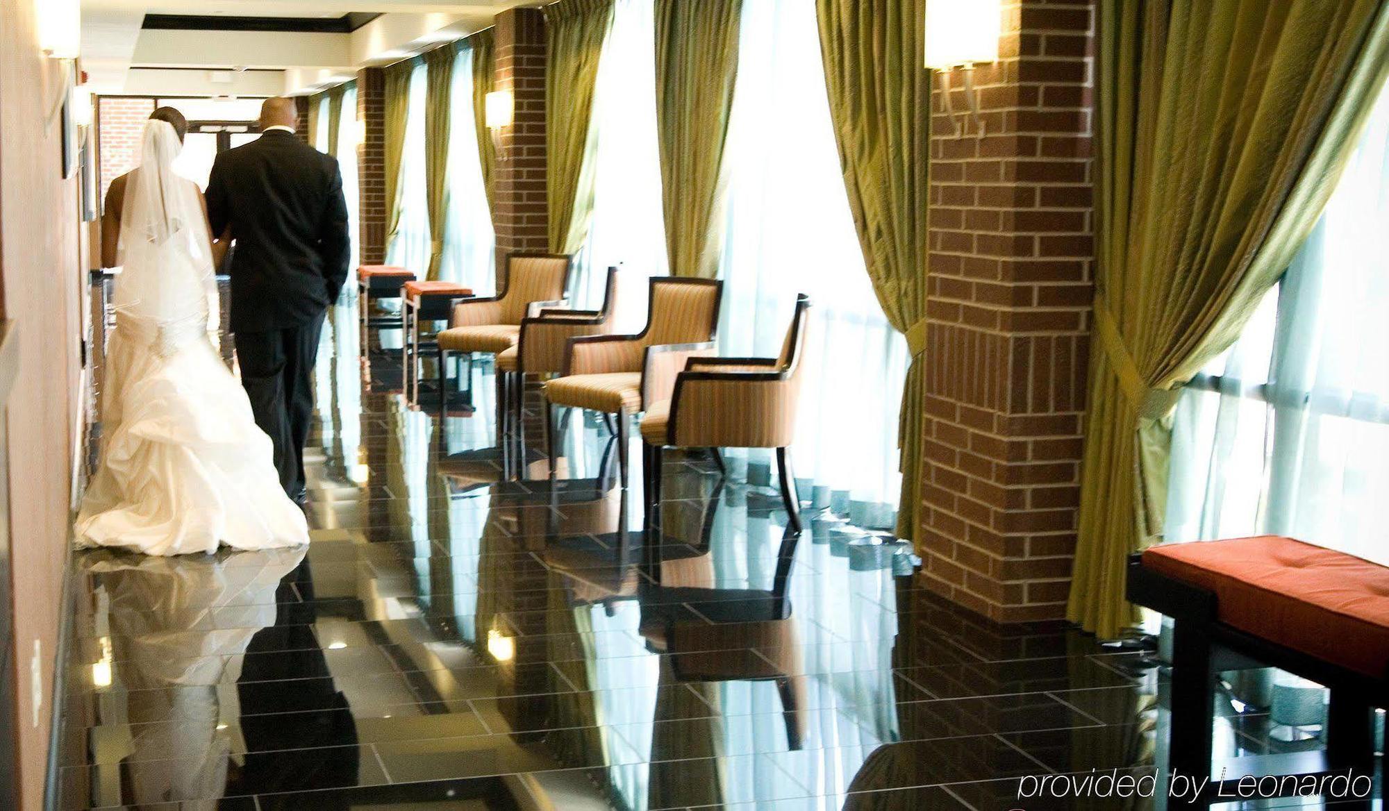 Doubletree Suites By Hilton Bentonville Interiør billede