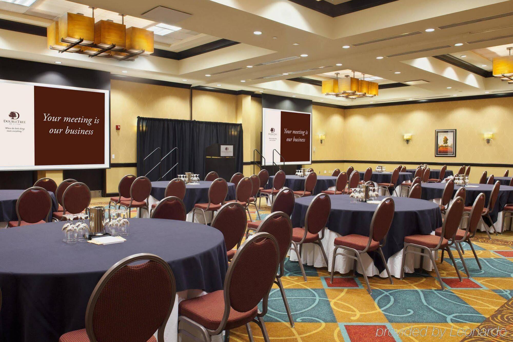 Doubletree Suites By Hilton Bentonville Eksteriør billede